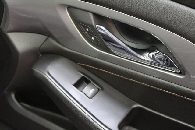 used 2019 Chevrolet Traverse car, priced at $17,200