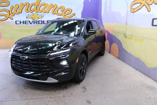 new 2025 Chevrolet Blazer car, priced at $38,105