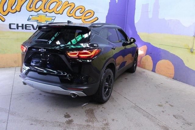 new 2025 Chevrolet Blazer car, priced at $38,105