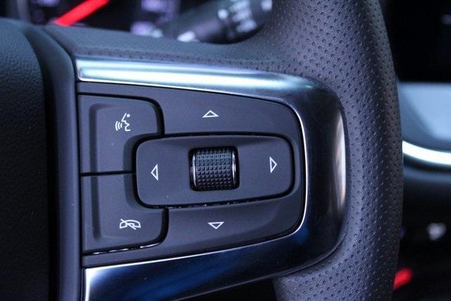 new 2025 Chevrolet Blazer car, priced at $38,105