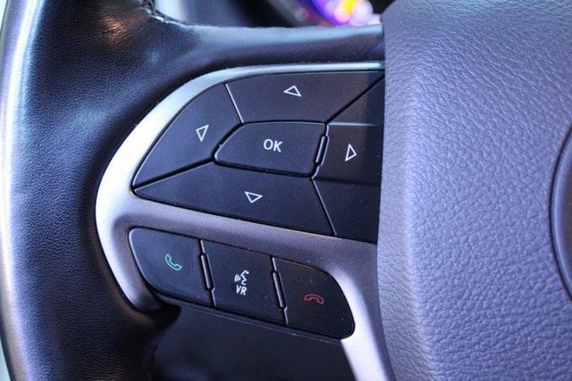 used 2021 Jeep Grand Cherokee car, priced at $25,900