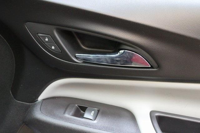 used 2021 Chevrolet Equinox car, priced at $19,900
