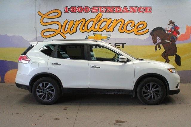 used 2016 Nissan Rogue car, priced at $14,900