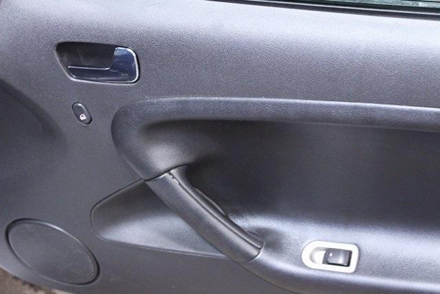 used 2007 Pontiac Solstice car, priced at $7,800