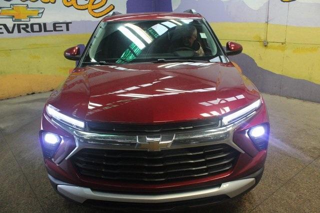 new 2025 Chevrolet TrailBlazer car, priced at $29,105