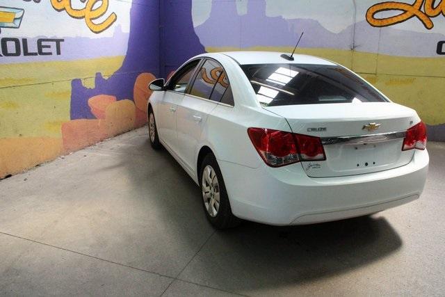 used 2015 Chevrolet Cruze car, priced at $9,900