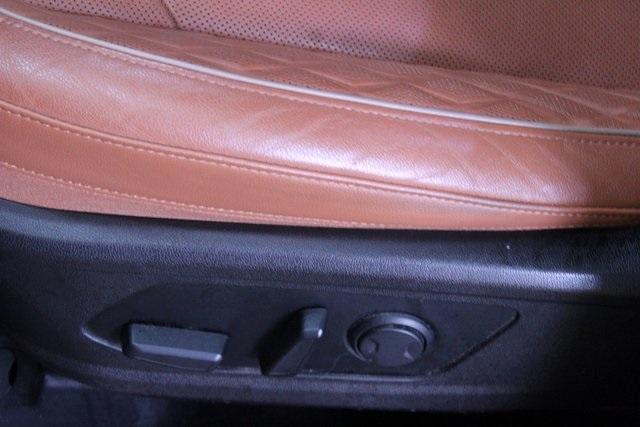 used 2021 Kia Sorento car, priced at $27,900