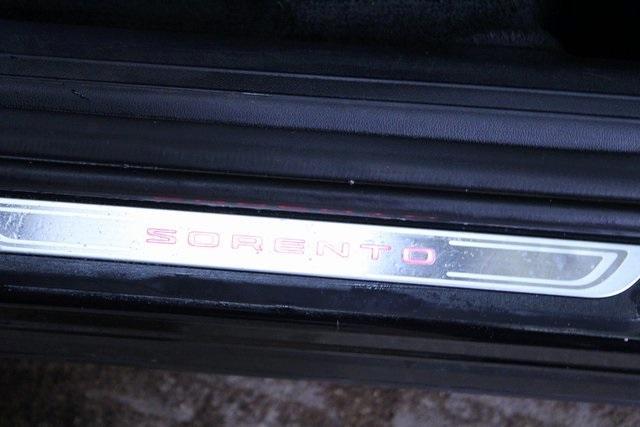 used 2021 Kia Sorento car, priced at $27,900