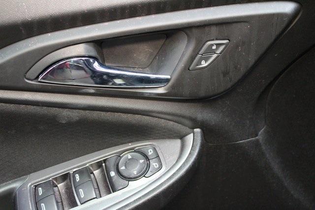 used 2022 Chevrolet Malibu car, priced at $18,900