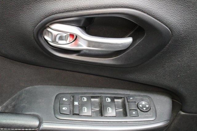 used 2015 Jeep Cherokee car, priced at $8,500