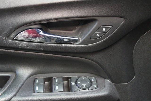 used 2020 Chevrolet Equinox car, priced at $21,700