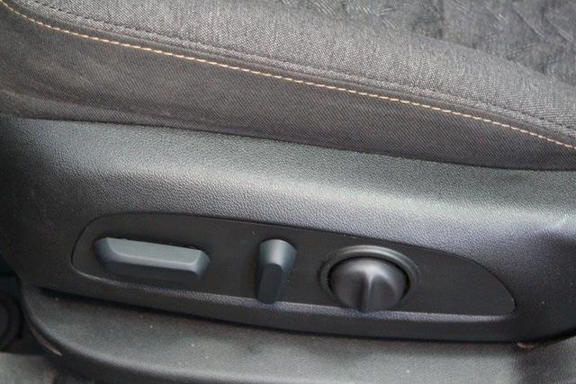 used 2022 Chevrolet Equinox car, priced at $21,300