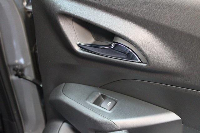 new 2025 Chevrolet Trax car, priced at $25,181