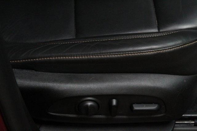used 2021 Chevrolet Traverse car, priced at $31,900