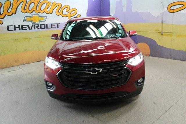 used 2021 Chevrolet Traverse car, priced at $31,900