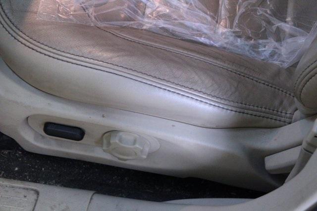 used 2014 Ford Taurus car, priced at $10,500