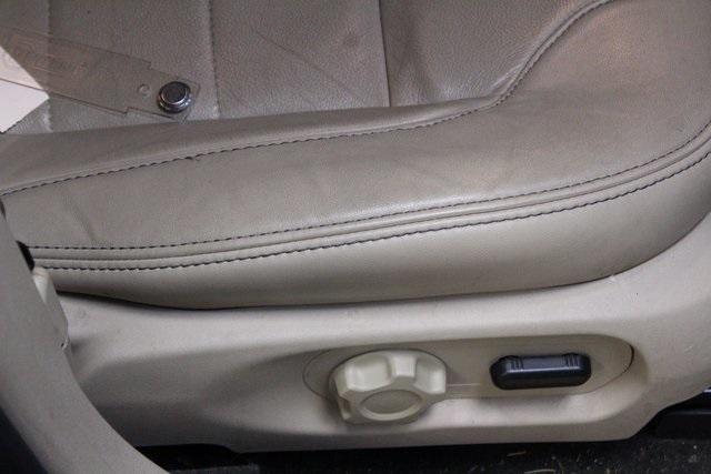 used 2014 Ford Taurus car, priced at $10,500