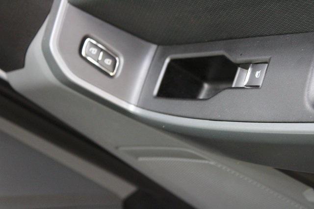 used 2021 Ford F-150 car, priced at $33,500