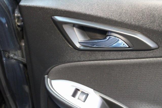 used 2021 Chevrolet Malibu car, priced at $18,900