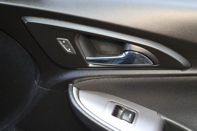 used 2021 Chevrolet Malibu car, priced at $18,900