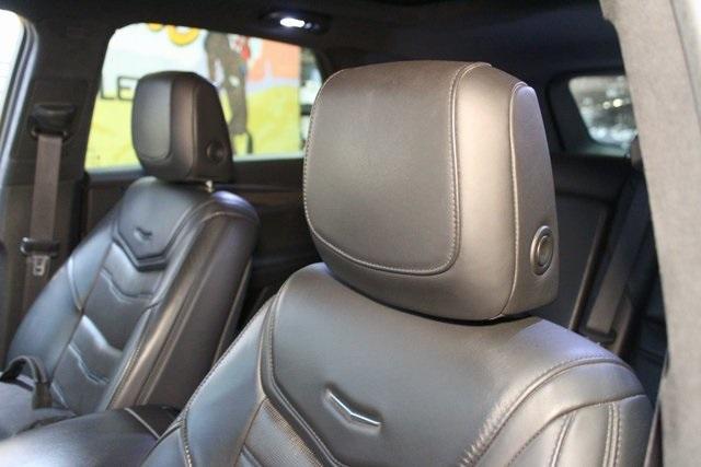 used 2019 Cadillac XT5 car, priced at $22,500