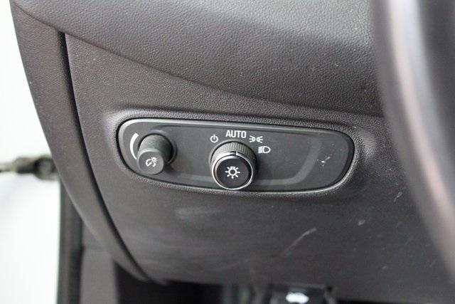 used 2022 Chevrolet Equinox car, priced at $24,900
