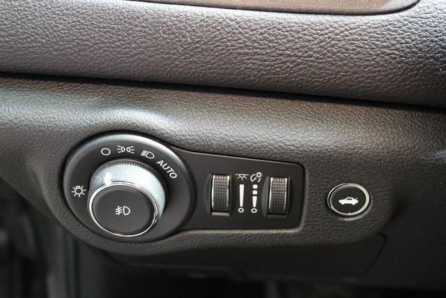 used 2015 Chrysler 200 car, priced at $10,500