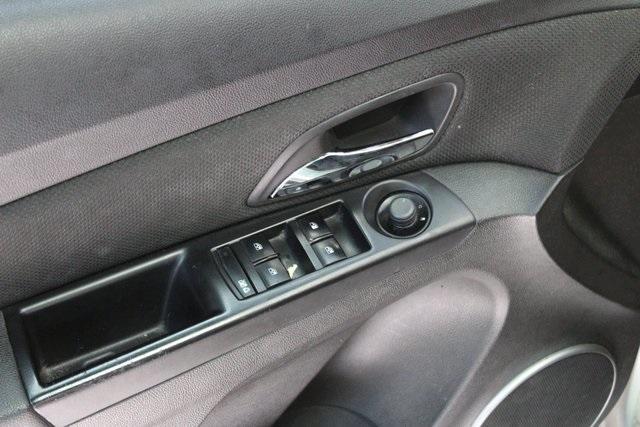 used 2012 Chevrolet Cruze car, priced at $2,500