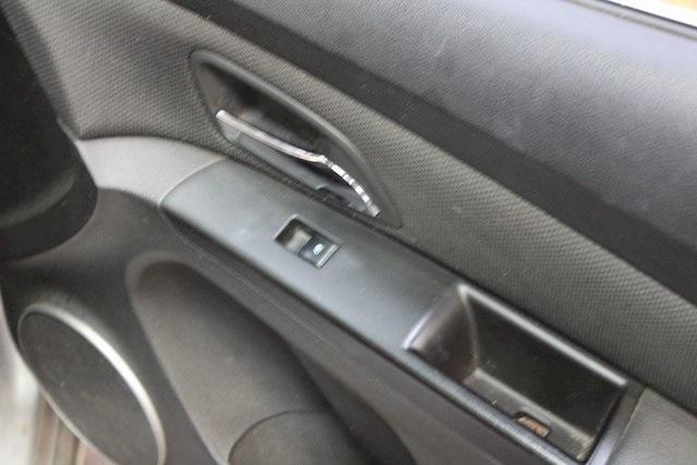 used 2012 Chevrolet Cruze car, priced at $2,500