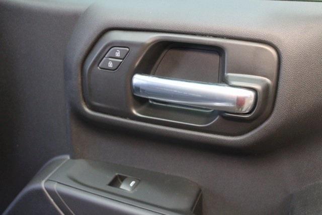 new 2025 Chevrolet Silverado 1500 car, priced at $40,613