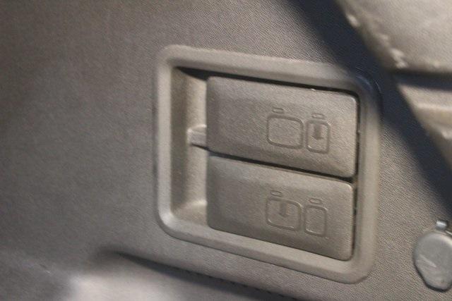 used 2021 Chevrolet Equinox car, priced at $22,900