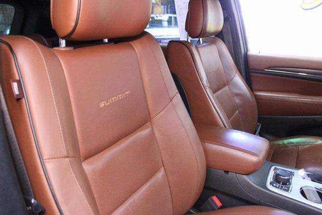 used 2019 Jeep Grand Cherokee car, priced at $25,400