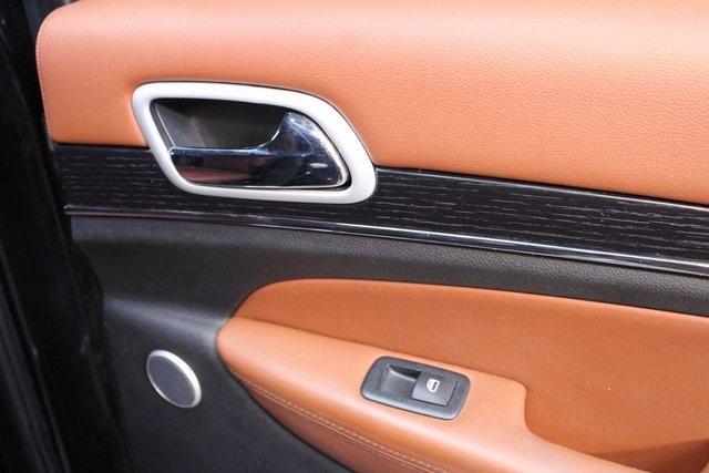 used 2019 Jeep Grand Cherokee car, priced at $25,400