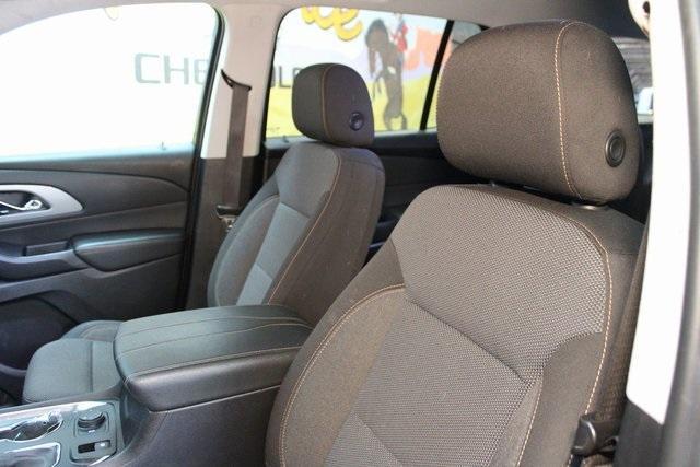 used 2021 Chevrolet Traverse car, priced at $22,900