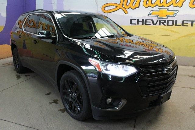 used 2021 Chevrolet Traverse car, priced at $22,900