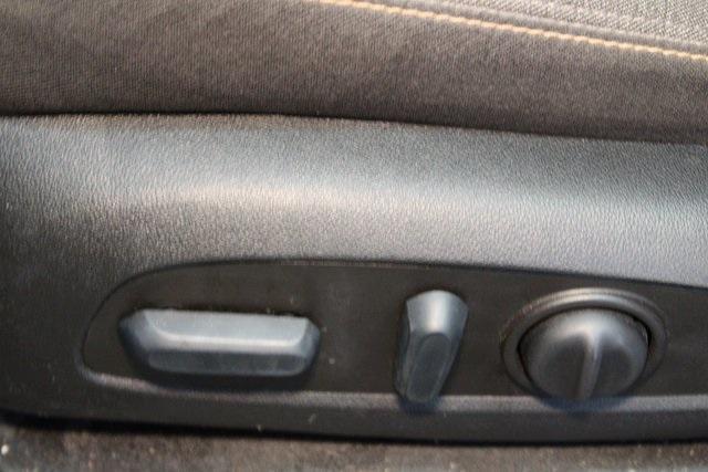 used 2022 Chevrolet Equinox car, priced at $20,800