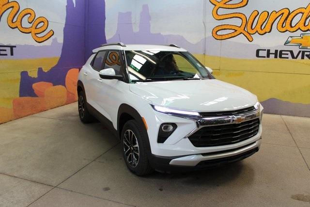 new 2026 Chevrolet TrailBlazer car, priced at $28,947
