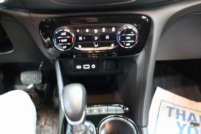 used 2022 Buick Encore GX car, priced at $21,900
