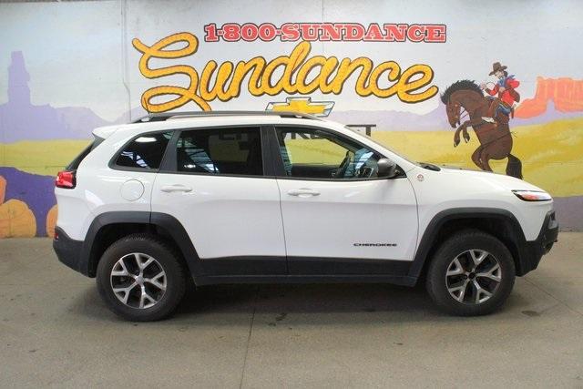 used 2016 Jeep Cherokee car, priced at $15,900