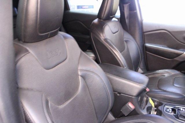 used 2019 Jeep Cherokee car, priced at $20,900