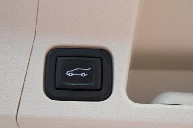 used 2022 GMC Acadia car, priced at $35,900
