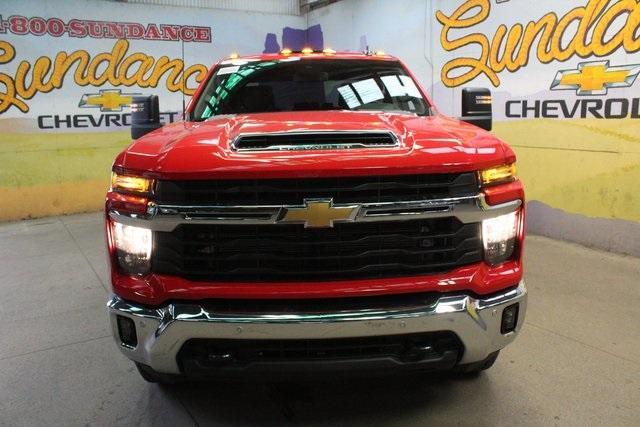 new 2025 Chevrolet Silverado 2500 car, priced at $67,000