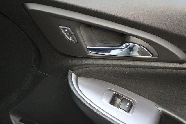 used 2021 Chevrolet Malibu car, priced at $14,900