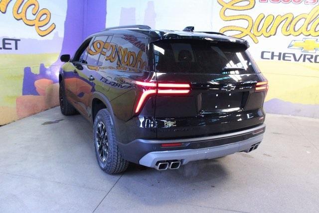 new 2026 Chevrolet Traverse car, priced at $50,317