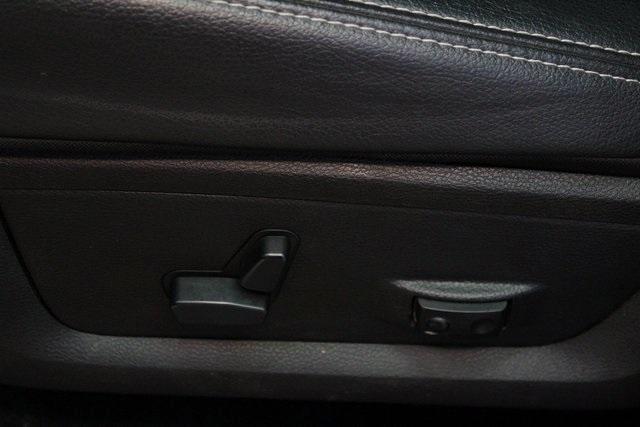 used 2019 Ram 1500 Classic car, priced at $29,900