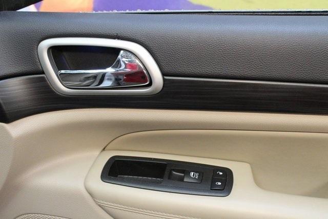 used 2021 Jeep Grand Cherokee car, priced at $21,900