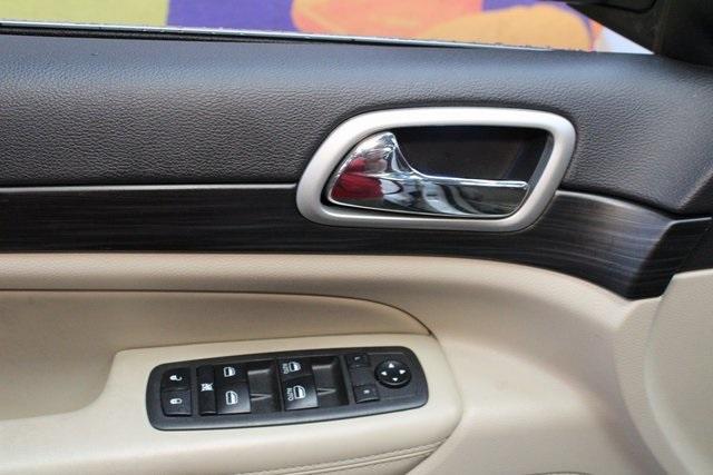 used 2021 Jeep Grand Cherokee car, priced at $21,900