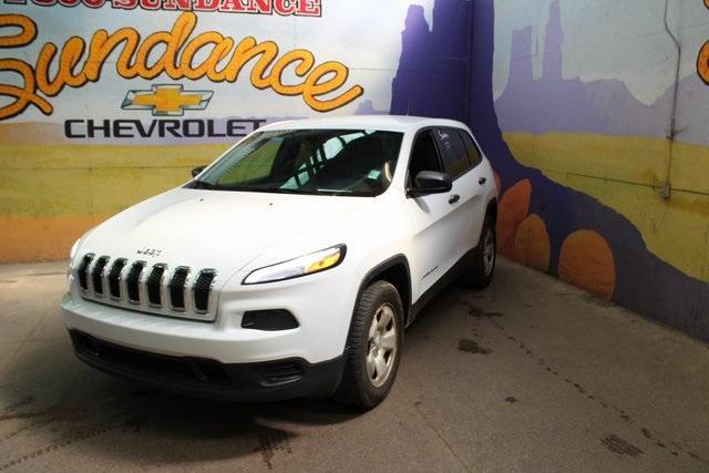 used 2016 Jeep Cherokee car, priced at $12,700