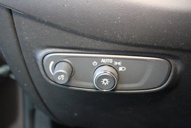 used 2020 Chevrolet Equinox car, priced at $17,500