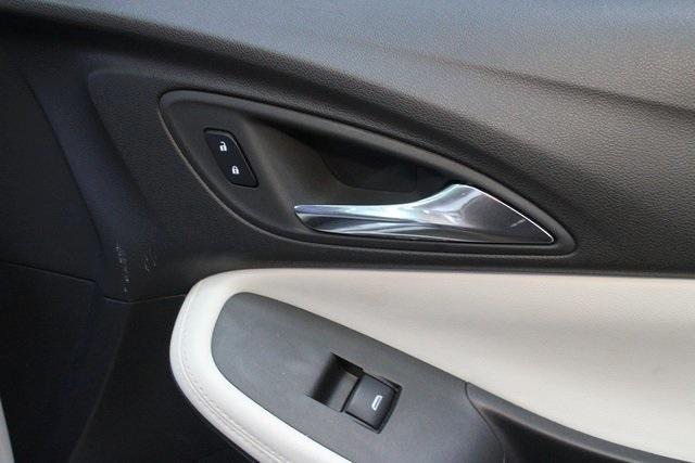 used 2022 Buick Encore GX car, priced at $20,900